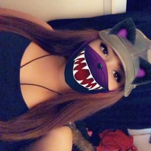 Meet your Posher, Celeste